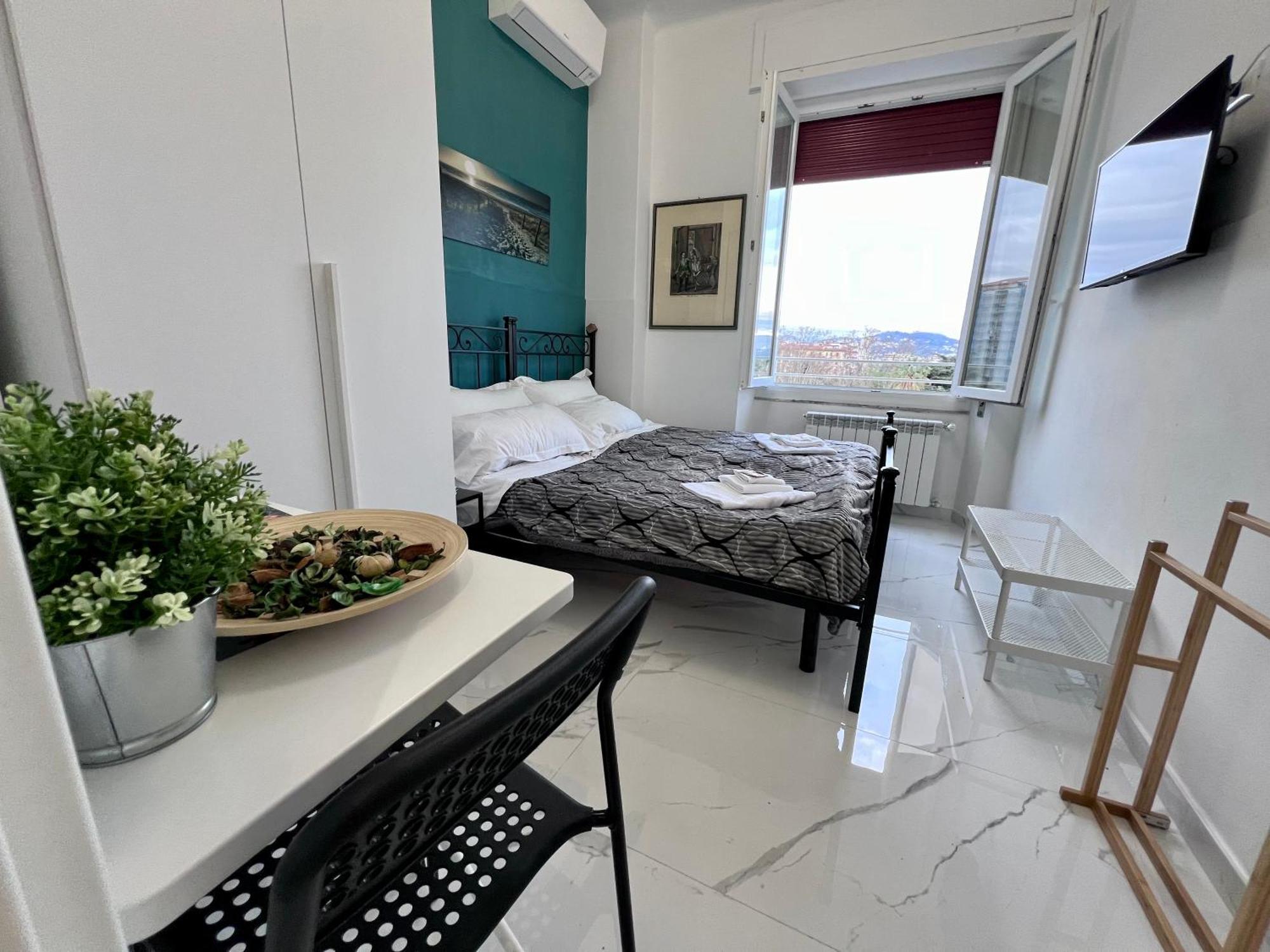 Cinque Terre & -